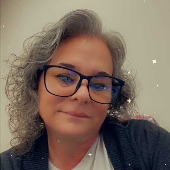 Meet your Posher, Lucy - Picture 1 of 1